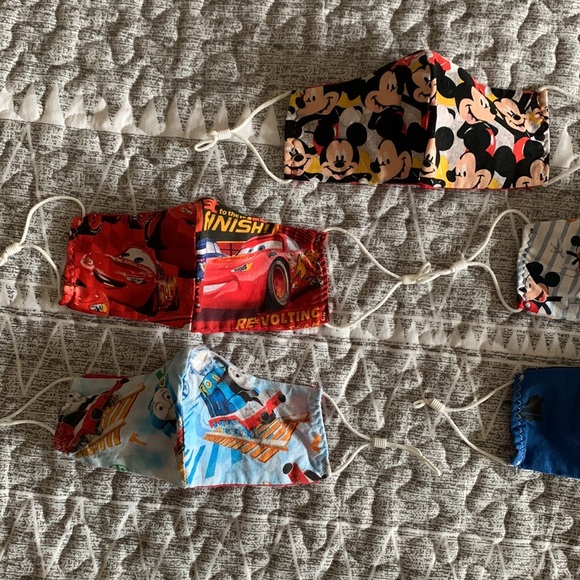 Mickey Mouse/Thomas The Tank Engine/Lightening McQueen Children’s Face Masks - Picture 3 of 4